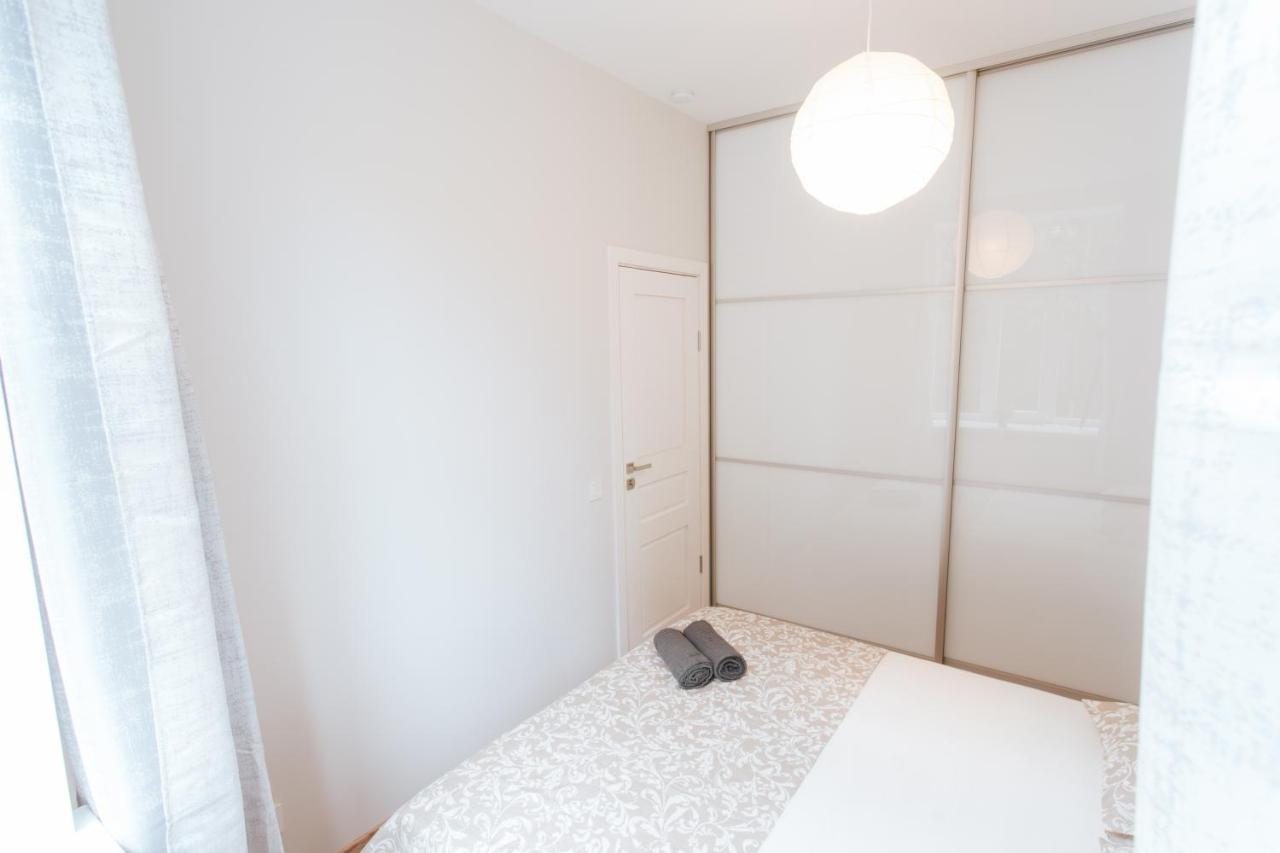 Central Comfort At Hanzas Residence, Stay Near Cafes, Bars, Museums & Esplanade Riga Exteriér fotografie