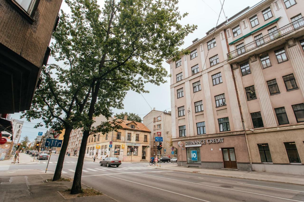 Central Comfort At Hanzas Residence, Stay Near Cafes, Bars, Museums & Esplanade Riga Exteriér fotografie